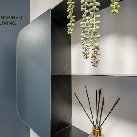 Apartment Stylish & Modern 2 Bed 2 Bath With Free Parking