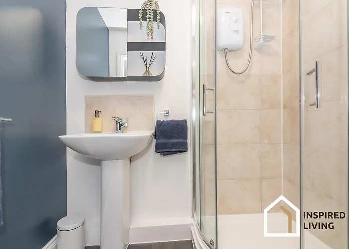 דירה Stylish & Modern 2 Bed 2 Bath With Free Parking *