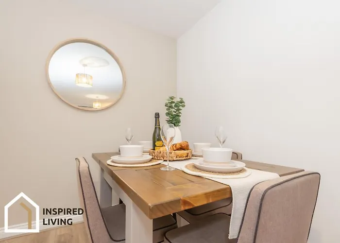 Stylish & Modern 2 Bed 2 Bath With Free Parking 利兹